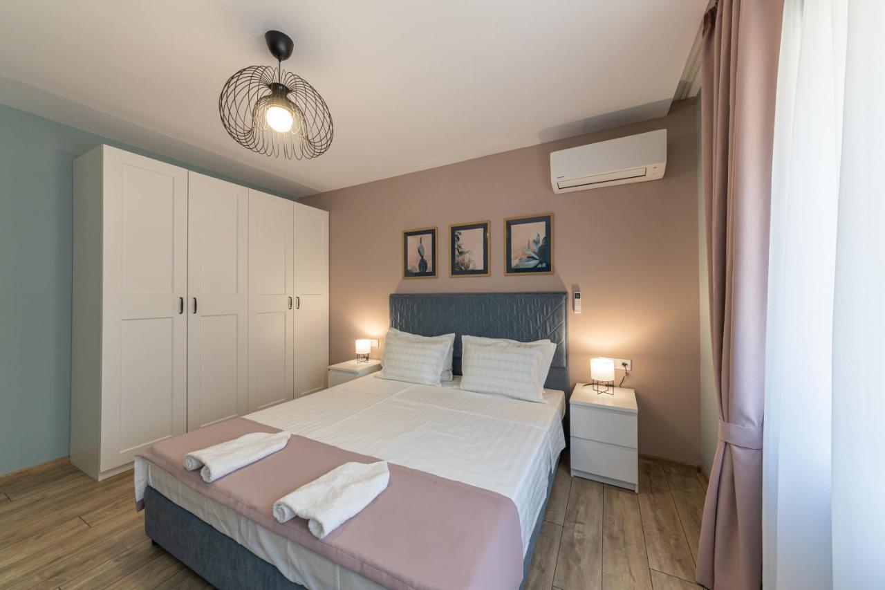 Great Location Apartment ヴァルナ エクステリア 写真